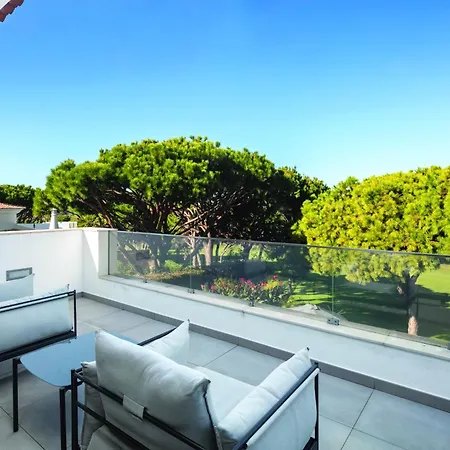 Modern With Pool By Homing Villa Vale do Lobo
